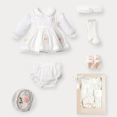MOON STAR KIZ SET 0-3 AY (KUTULU)