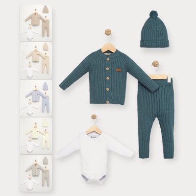 İstasyon Triko 4'lü Set (kazak,pantalon,şapka,badi)